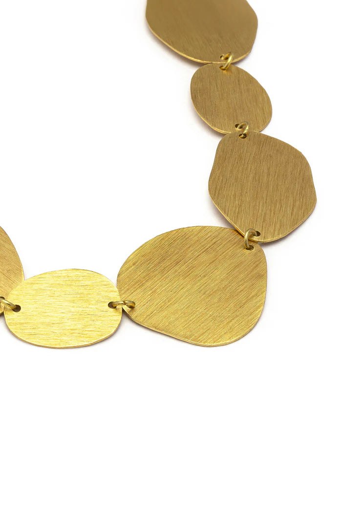 COLLIER 8 PLAQUES