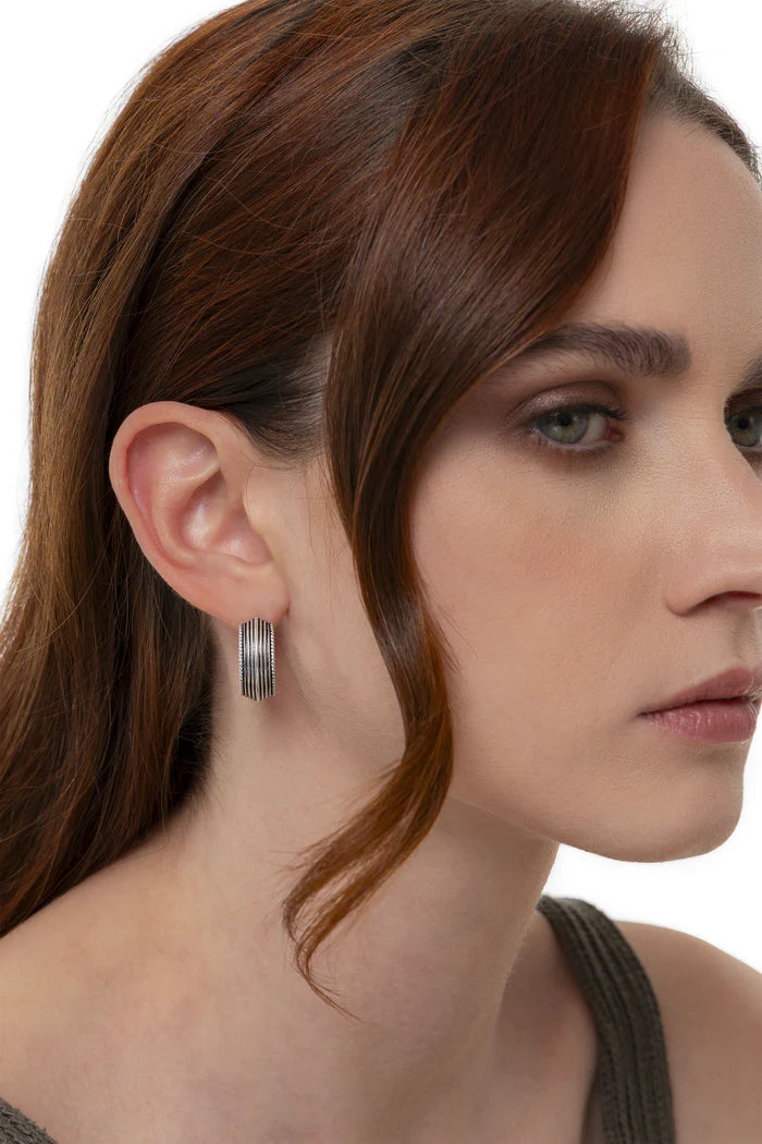 ORECCHINI C HOOP TEXTURE MIX