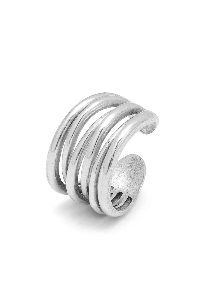 MULTI-STRAND BAND RING