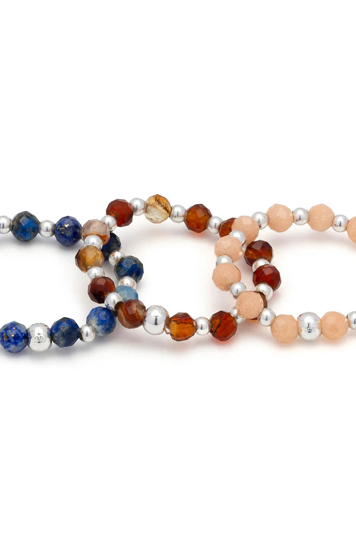 3 ELASTIC RINGS WITH COLORED STONES