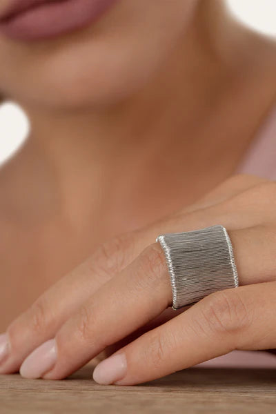 ANELLO FASCIA FILO SOTTILE