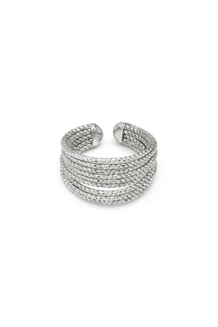 MULTI-STRAND BAND RING
